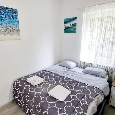 Cozy And Modern 1 Bedroom 3 Room Apartment Висбаден Экстерьер фото