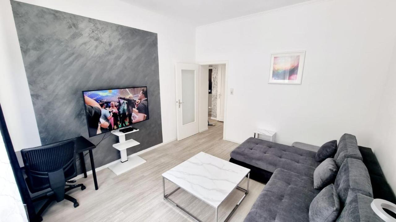 Cozy And Modern 1 Bedroom 3 Room Apartment Висбаден Экстерьер фото